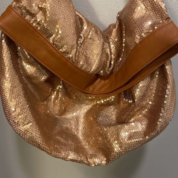 Murval Woman’s copper beaded handbag - Picture 4 of 14